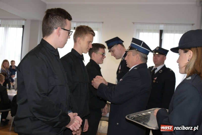 Zdjęcie w galerii na portalu naszraciborz.pl: Jubileusz 85-lecia OSP Roszków [FOTO] wiadomości z regionu