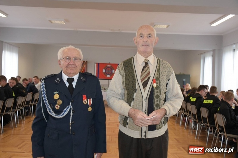 Zdjęcie w galerii na portalu naszraciborz.pl: Jubileusz 85-lecia OSP Roszków [FOTO] wiadomości z regionu