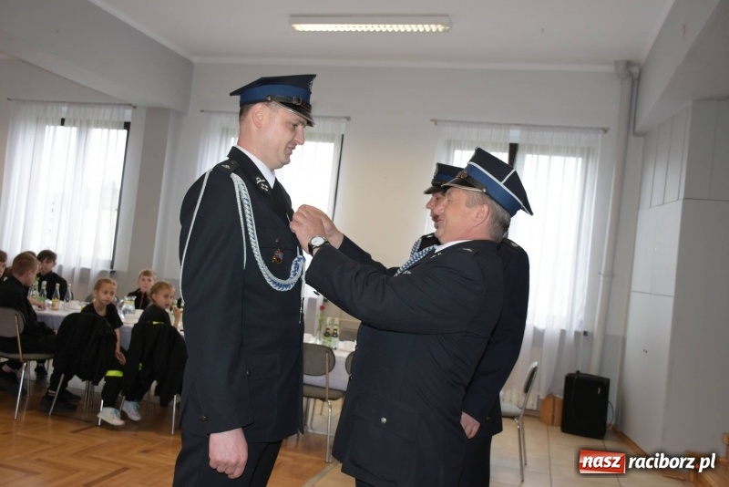 Zdjęcie w galerii na portalu naszraciborz.pl: Jubileusz 85-lecia OSP Roszków [FOTO] wiadomości z regionu