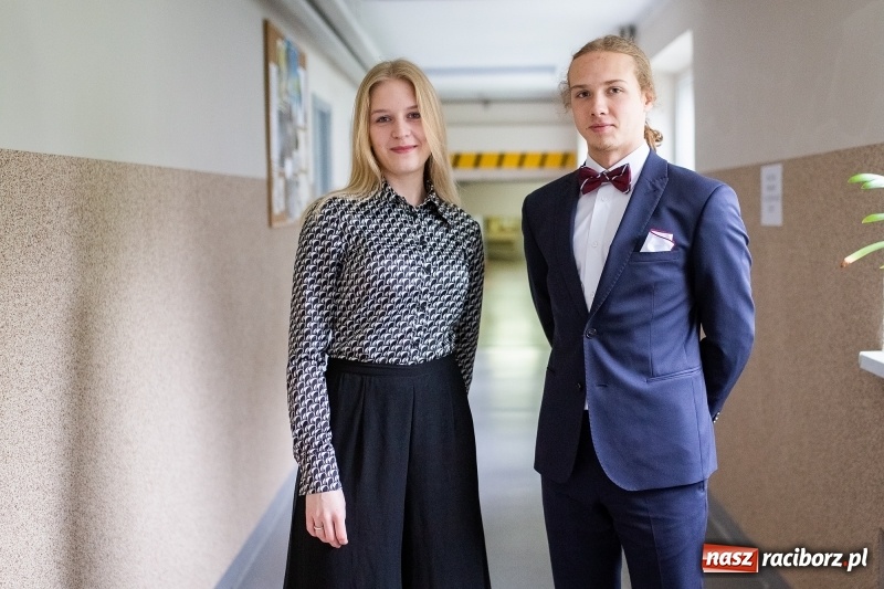 Zdjęcie w galerii na portalu naszraciborz.pl: Samotność i Dziady. Maturzyści z Mickiewicza chwycili za pióra wiadomości z regionu