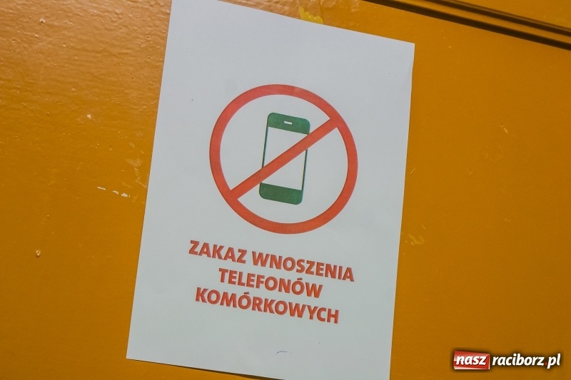 Zdjęcie w galerii na portalu naszraciborz.pl: Czym dla człowieka może być wolność. Matura w raciborskim Ekonomiku wiadomości z regionu