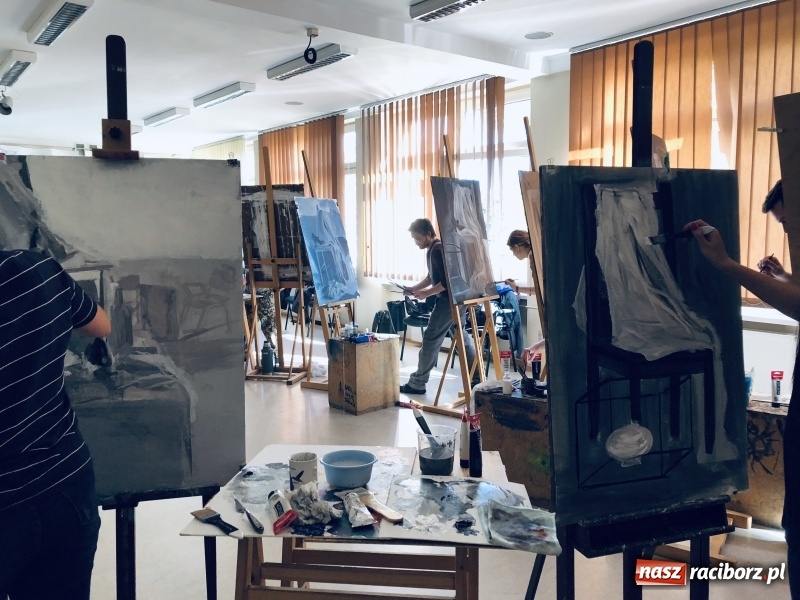 Zdjęcie w galerii na portalu naszraciborz.pl: Zostań architektem wnętrz. Rewolucyjny program studiów w PWSZ wiadomości z regionu