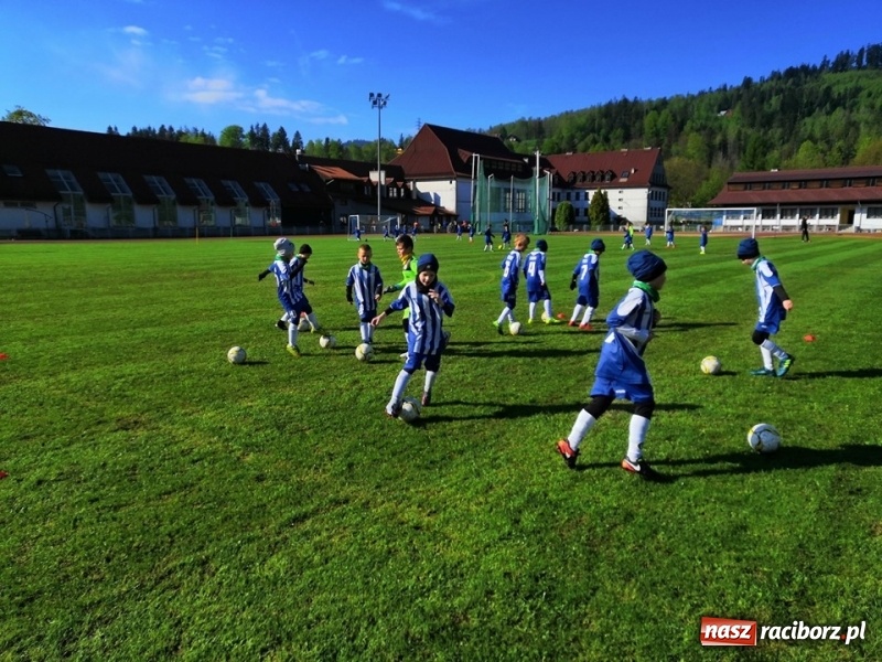 Zdjęcie w galerii na portalu naszraciborz.pl: Czwarte miejsce żaków Tworkowa na turnieju w Wiśle [FOTO] wiadomości z regionu