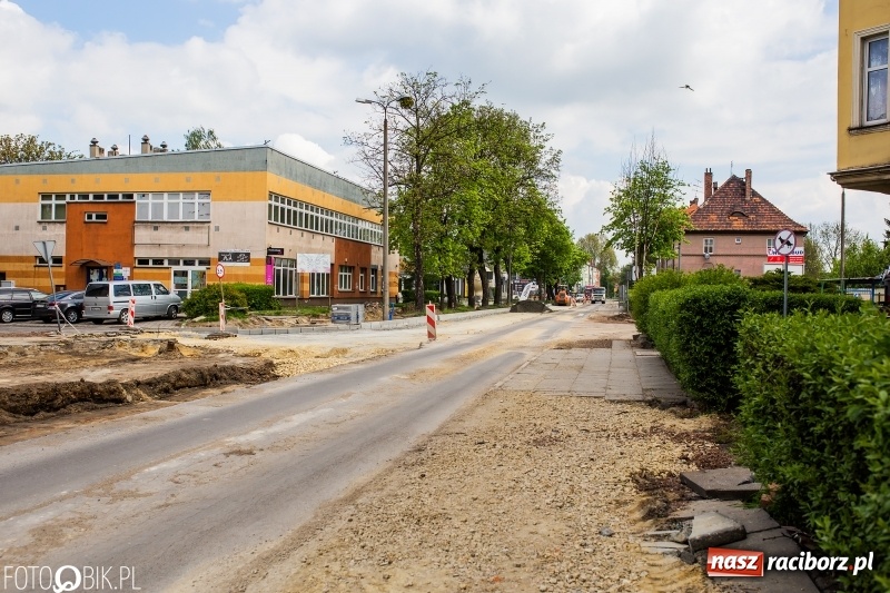 Zdjęcie w galerii na portalu naszraciborz.pl: Starosta chce kłaść jeden dywanik [WIDEO]  wiadomości z regionu