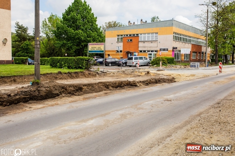 Zdjęcie w galerii na portalu naszraciborz.pl: Starosta chce kłaść jeden dywanik [WIDEO]  wiadomości z regionu