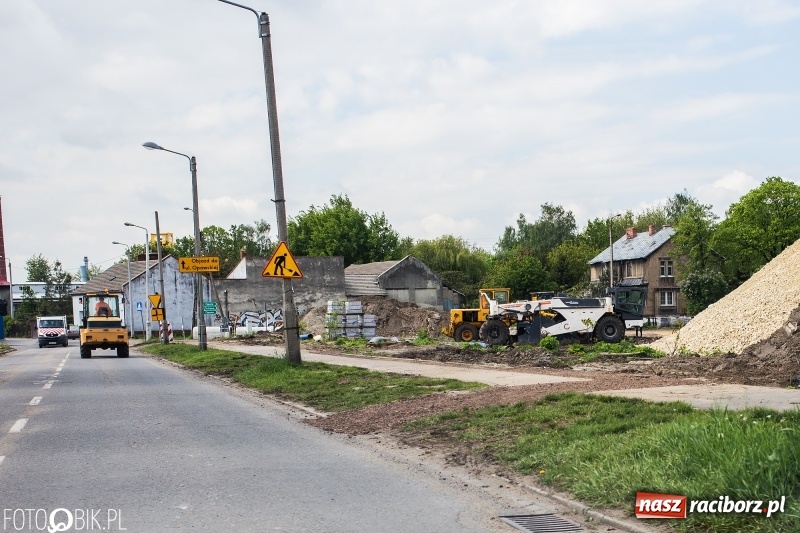 Zdjęcie w galerii na portalu naszraciborz.pl: Starosta chce kłaść jeden dywanik [WIDEO]  wiadomości z regionu