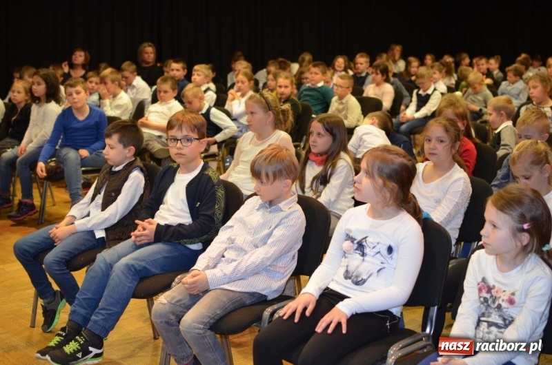 Zdjęcie w galerii na portalu naszraciborz.pl: Elektryczne przystawki, czyli umuzykalnianie w RCK  wiadomości z regionu