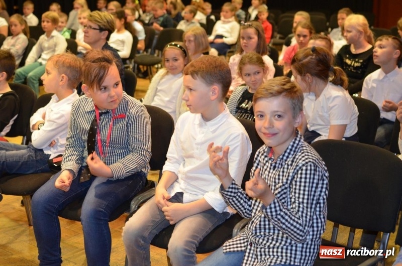 Zdjęcie w galerii na portalu naszraciborz.pl: Elektryczne przystawki, czyli umuzykalnianie w RCK  wiadomości z regionu