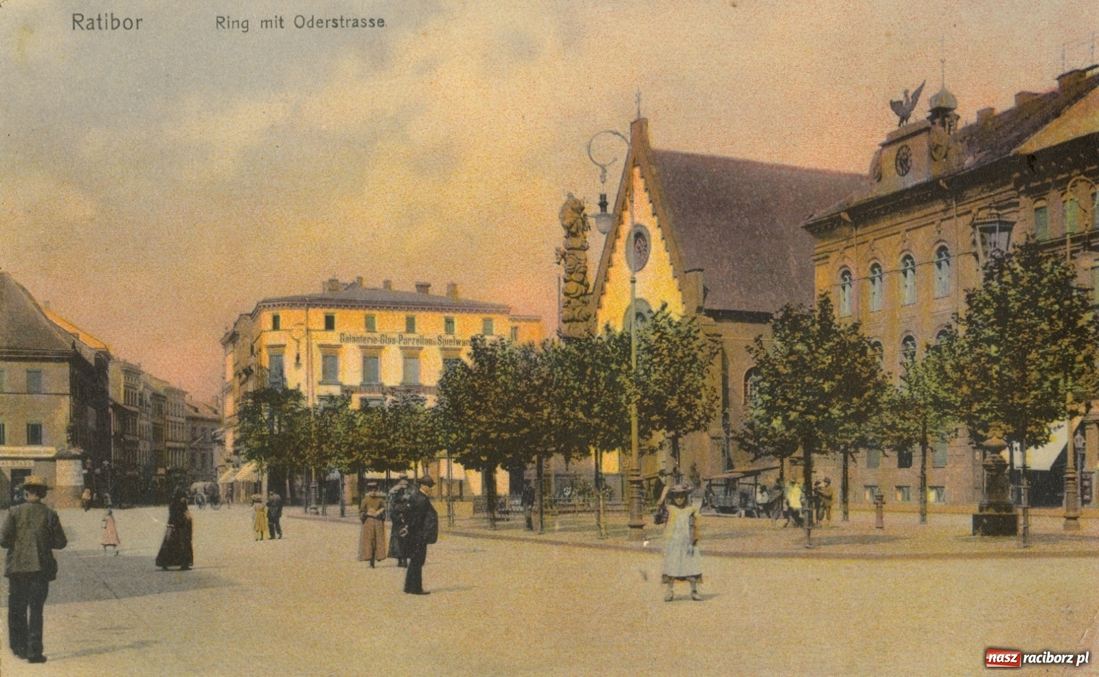 Zdjęcie w galerii na portalu naszraciborz.pl: Tak wyglądała ulica Długa przed remontem [FOTO] wiadomości z regionu