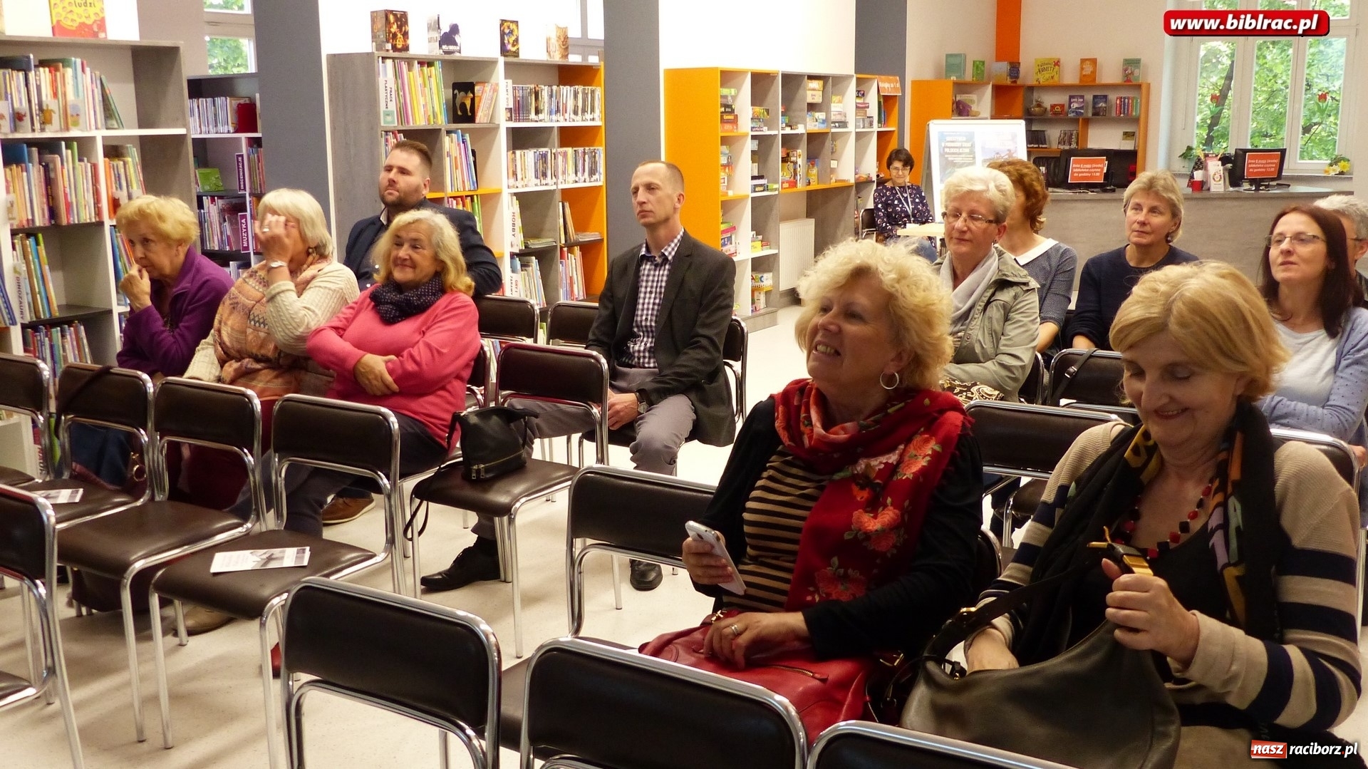 Zdjęcie w galerii na portalu naszraciborz.pl: Etiopia na wyciągnięcie ręki. Michał Szulim gościł w raciborskiej bibliotece wiadomości z regionu