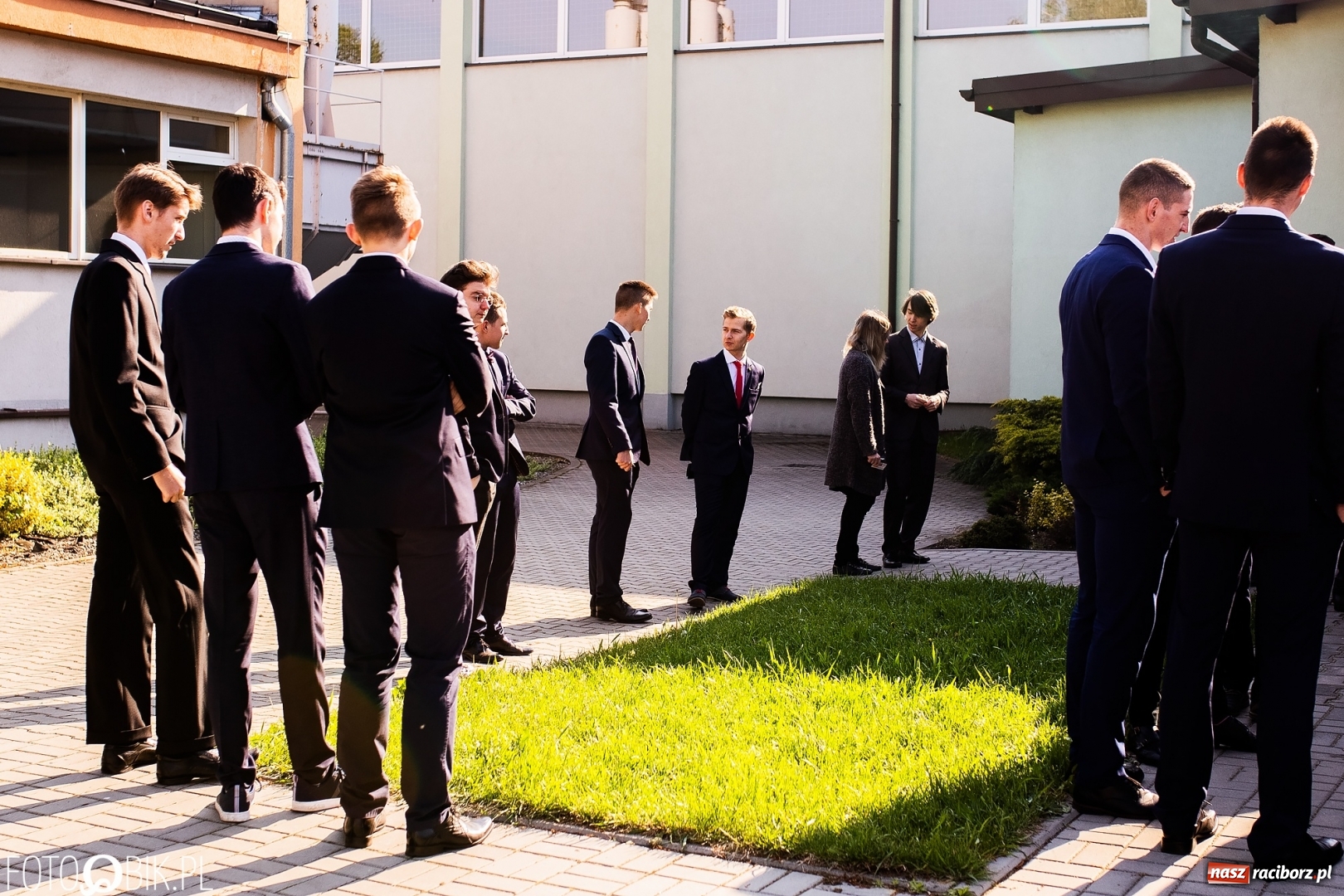 Zdjęcie w galerii na portalu naszraciborz.pl: Matura w Mechaniku. Absolwenci przystąpili do ezgaminu z angielskiego wiadomości z regionu