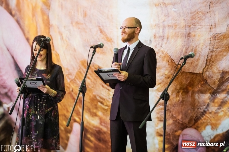 Zdjęcie w galerii na portalu naszraciborz.pl: W Bieńkowicach promowali pozytywne wartości wiadomości z regionu