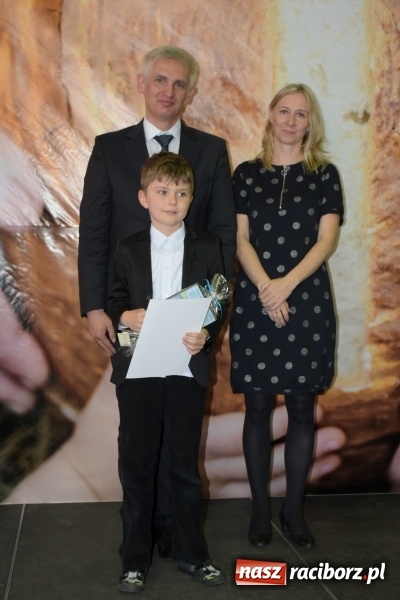 Zdjęcie w galerii na portalu naszraciborz.pl: W Bieńkowicach promowali pozytywne wartości wiadomości z regionu