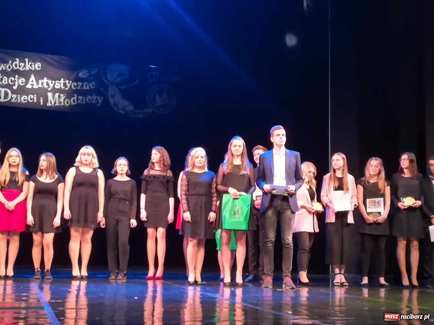 Zdjęcie w galerii na portalu naszraciborz.pl: Wychowankowie raciborskiego MDK z kolejnymi sukcesami wiadomości z regionu