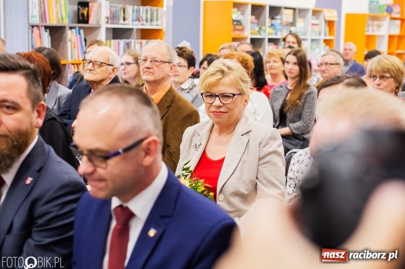 Zdjęcie w galerii na portalu naszraciborz.pl: Krzewienie ducha czytelnictwa to misja. Dzień Bibliotekarza w raciborskiej książnicy wiadomości z regionu