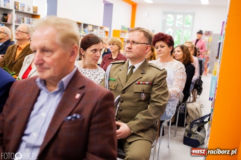 Zdjęcie w galerii na portalu naszraciborz.pl: Krzewienie ducha czytelnictwa to misja. Dzień Bibliotekarza w raciborskiej książnicy wiadomości z regionu