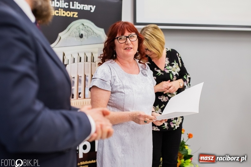 Zdjęcie w galerii na portalu naszraciborz.pl: Krzewienie ducha czytelnictwa to misja. Dzień Bibliotekarza w raciborskiej książnicy wiadomości z regionu