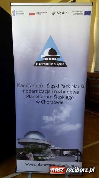 Zdjęcie w galerii na portalu naszraciborz.pl: Mobilne Planetarium gościło w ZSP na Płoni wiadomości z regionu