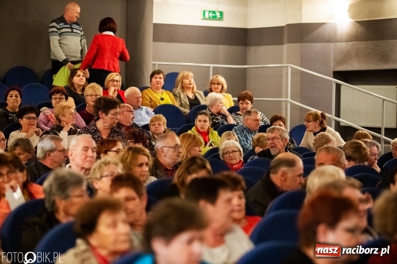 Zdjęcie w galerii na portalu naszraciborz.pl: Wiceminister Stanisław Szwed odwiedził seniorów w Raciborzu [FOTO i WIDEO] wiadomości z regionu