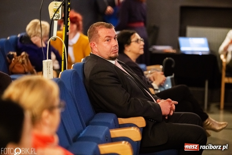 Zdjęcie w galerii na portalu naszraciborz.pl: Wiceminister Stanisław Szwed odwiedził seniorów w Raciborzu [FOTO i WIDEO] wiadomości z regionu