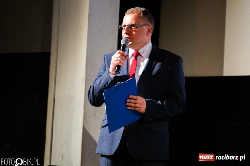 Zdjęcie w galerii na portalu naszraciborz.pl: Wiceminister Stanisław Szwed odwiedził seniorów w Raciborzu [FOTO i WIDEO] wiadomości z regionu