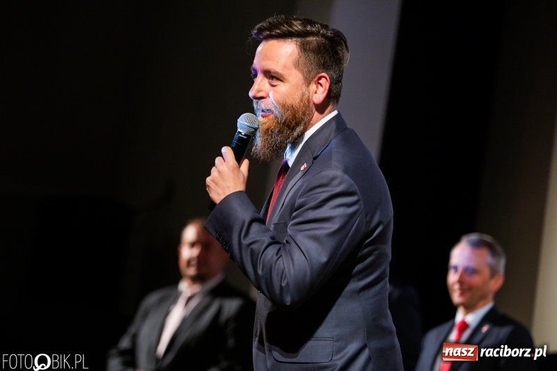 Zdjęcie w galerii na portalu naszraciborz.pl: Wiceminister Stanisław Szwed odwiedził seniorów w Raciborzu [FOTO i WIDEO] wiadomości z regionu