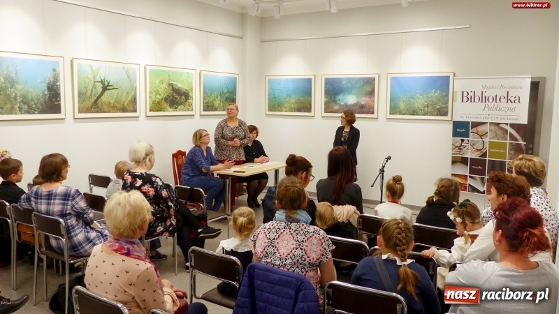 Zdjęcie w galerii na portalu naszraciborz.pl: Raciborska biblioteka - Tukej piyknie godomy!  wiadomości z regionu