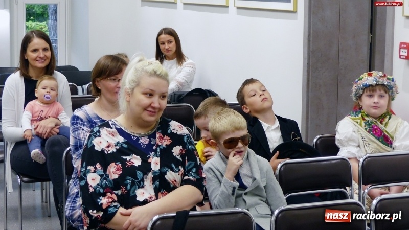 Zdjęcie w galerii na portalu naszraciborz.pl: Raciborska biblioteka - Tukej piyknie godomy!  wiadomości z regionu