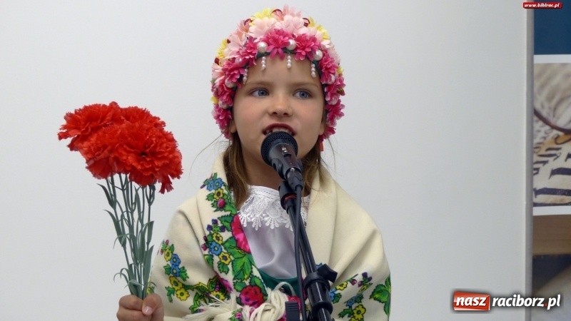 Zdjęcie w galerii na portalu naszraciborz.pl: Raciborska biblioteka - Tukej piyknie godomy!  wiadomości z regionu