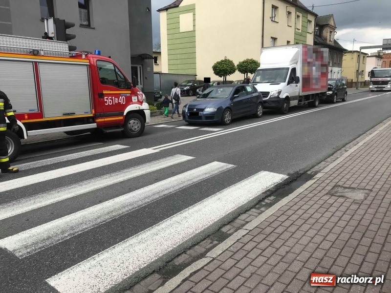 Zdjęcie w galerii na portalu naszraciborz.pl: Trzy samochody zderzyły się na Kozielskiej wiadomości z regionu