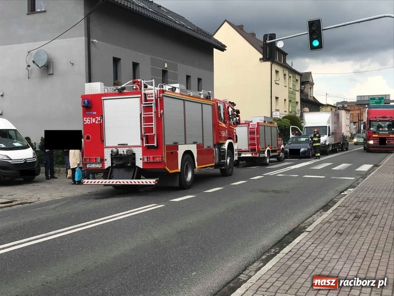 Zdjęcie w galerii na portalu naszraciborz.pl: Trzy samochody zderzyły się na Kozielskiej wiadomości z regionu