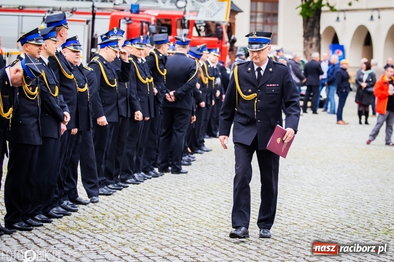 Zdjęcie w galerii na portalu naszraciborz.pl: Bogu na chwałę, ludziom na pożytek. Strażacy świętowali na zamku [FOTO i WIDEO] wiadomości z regionu