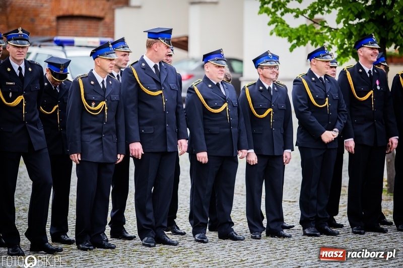 Zdjęcie w galerii na portalu naszraciborz.pl: Bogu na chwałę, ludziom na pożytek. Strażacy świętowali na zamku [FOTO i WIDEO] wiadomości z regionu