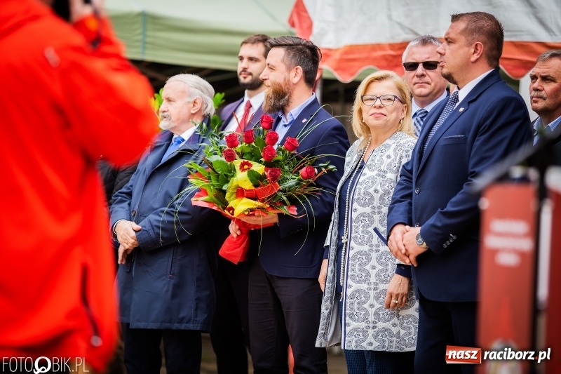 Zdjęcie w galerii na portalu naszraciborz.pl: Bogu na chwałę, ludziom na pożytek. Strażacy świętowali na zamku [FOTO i WIDEO] wiadomości z regionu