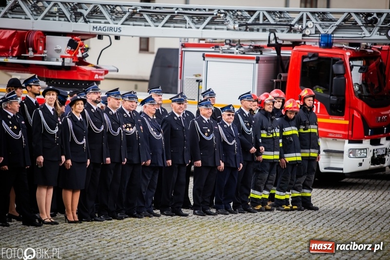 Zdjęcie w galerii na portalu naszraciborz.pl: Bogu na chwałę, ludziom na pożytek. Strażacy świętowali na zamku [FOTO i WIDEO] wiadomości z regionu