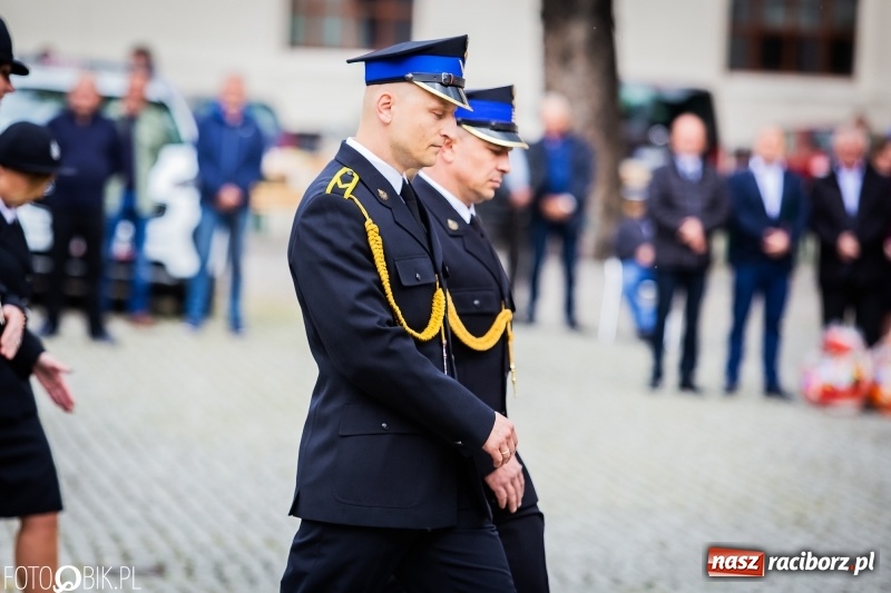 Zdjęcie w galerii na portalu naszraciborz.pl: Bogu na chwałę, ludziom na pożytek. Strażacy świętowali na zamku [FOTO i WIDEO] wiadomości z regionu