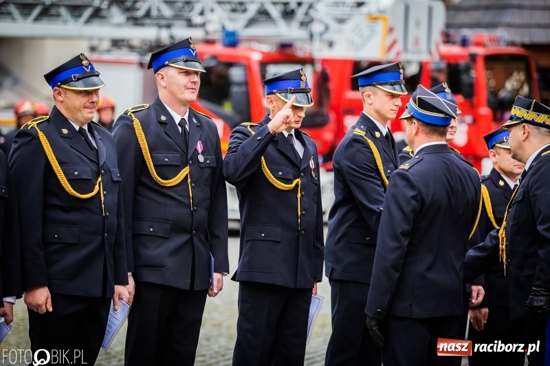 Zdjęcie w galerii na portalu naszraciborz.pl: Bogu na chwałę, ludziom na pożytek. Strażacy świętowali na zamku [FOTO i WIDEO] wiadomości z regionu