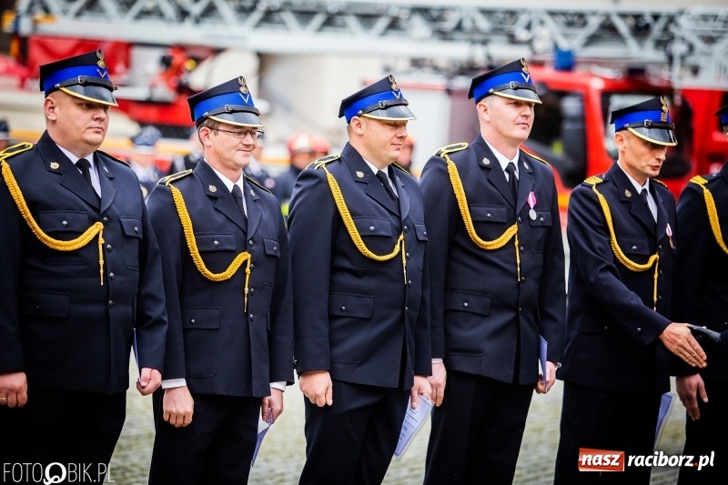 Zdjęcie w galerii na portalu naszraciborz.pl: Bogu na chwałę, ludziom na pożytek. Strażacy świętowali na zamku [FOTO i WIDEO] wiadomości z regionu