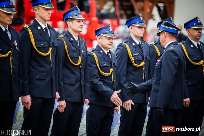 Zdjęcie w galerii na portalu naszraciborz.pl: Bogu na chwałę, ludziom na pożytek. Strażacy świętowali na zamku [FOTO i WIDEO] wiadomości z regionu
