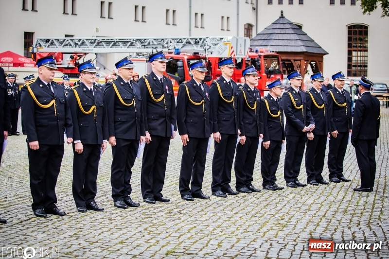 Zdjęcie w galerii na portalu naszraciborz.pl: Bogu na chwałę, ludziom na pożytek. Strażacy świętowali na zamku [FOTO i WIDEO] wiadomości z regionu