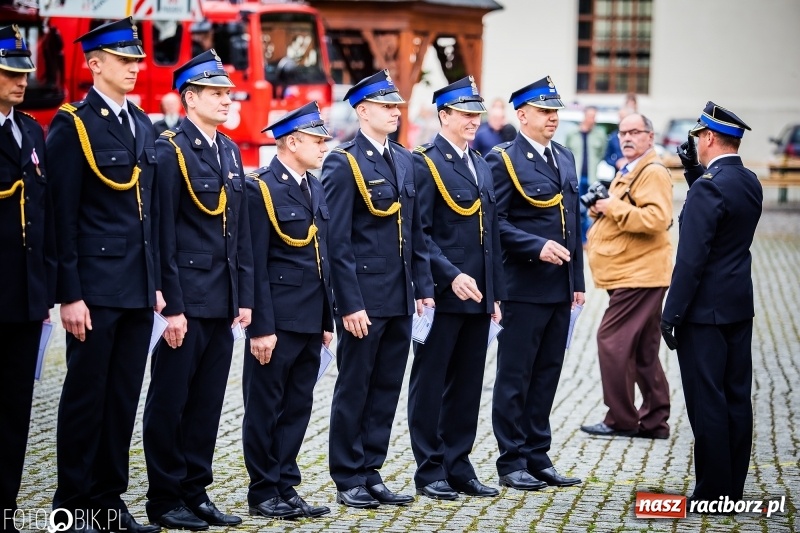 Zdjęcie w galerii na portalu naszraciborz.pl: Bogu na chwałę, ludziom na pożytek. Strażacy świętowali na zamku [FOTO i WIDEO] wiadomości z regionu