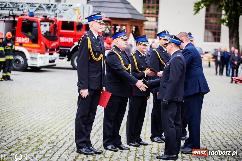 Zdjęcie w galerii na portalu naszraciborz.pl: Bogu na chwałę, ludziom na pożytek. Strażacy świętowali na zamku [FOTO i WIDEO] wiadomości z regionu
