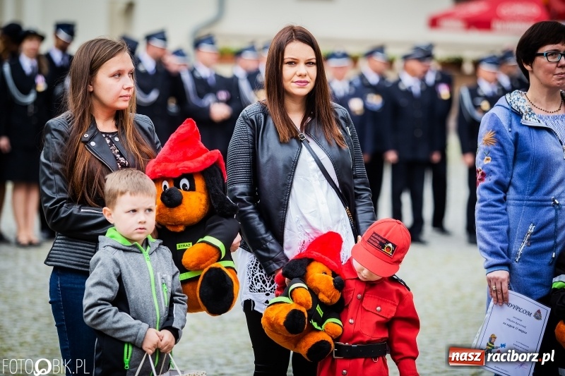 Zdjęcie w galerii na portalu naszraciborz.pl: Bogu na chwałę, ludziom na pożytek. Strażacy świętowali na zamku [FOTO i WIDEO] wiadomości z regionu