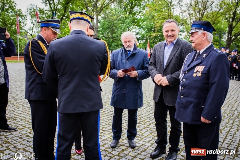 Zdjęcie w galerii na portalu naszraciborz.pl: Bogu na chwałę, ludziom na pożytek. Strażacy świętowali na zamku [FOTO i WIDEO] wiadomości z regionu