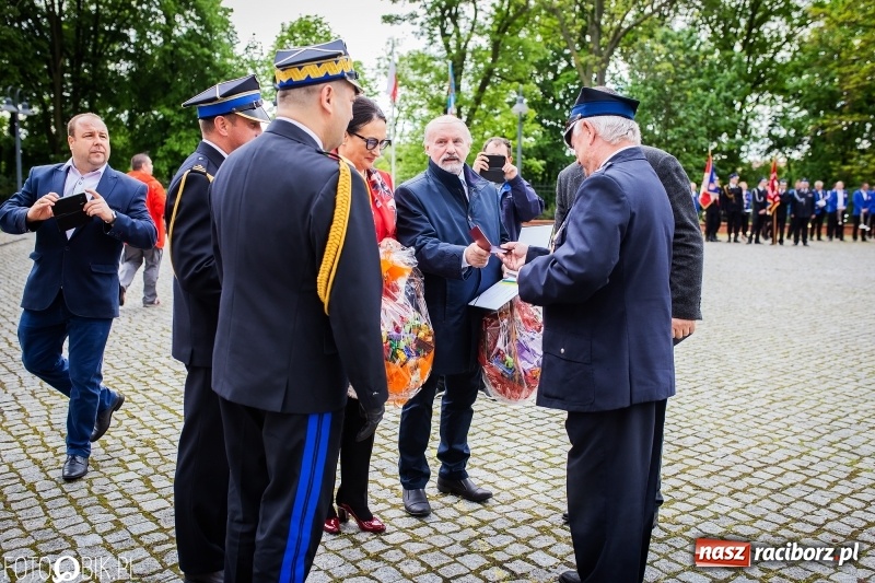 Zdjęcie w galerii na portalu naszraciborz.pl: Bogu na chwałę, ludziom na pożytek. Strażacy świętowali na zamku [FOTO i WIDEO] wiadomości z regionu