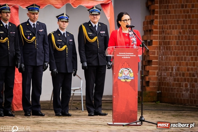 Zdjęcie w galerii na portalu naszraciborz.pl: Bogu na chwałę, ludziom na pożytek. Strażacy świętowali na zamku [FOTO i WIDEO] wiadomości z regionu