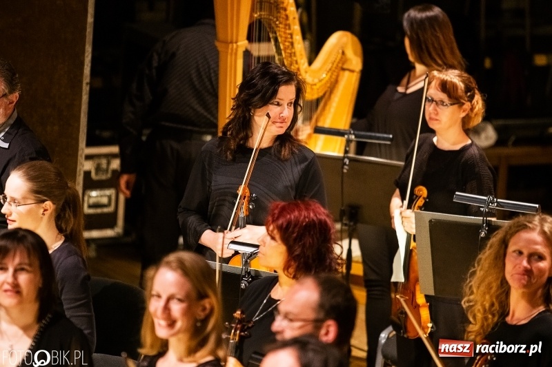 Zdjęcie w galerii na portalu naszraciborz.pl: Koncert muzyki filmowej w wykonaniu Orkiestry Filharmonii z Ostrawy w RCK wiadomości z regionu