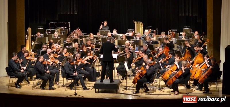 Zdjęcie w galerii na portalu naszraciborz.pl: Koncert muzyki filmowej w wykonaniu Orkiestry Filharmonii z Ostrawy w RCK wiadomości z regionu