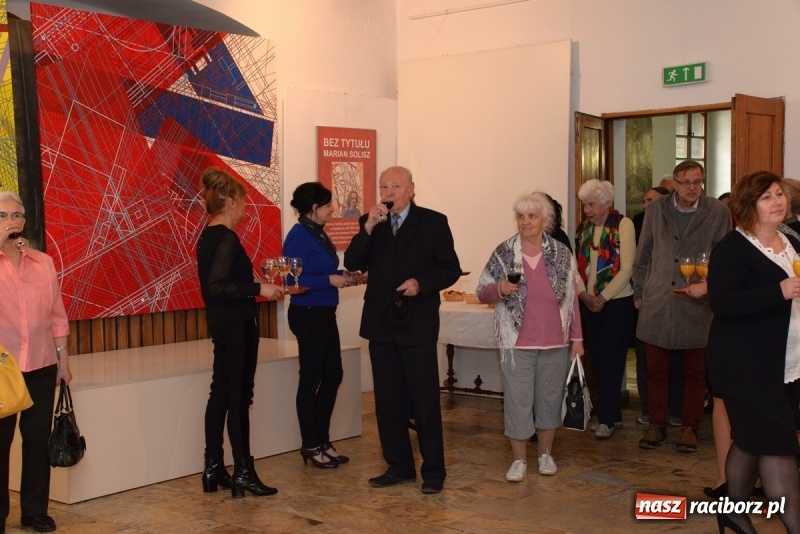 Zdjęcie w galerii na portalu naszraciborz.pl: Bez tytułu. Wystawa prac Mariana Solisza w Muzeum  wiadomości z regionu