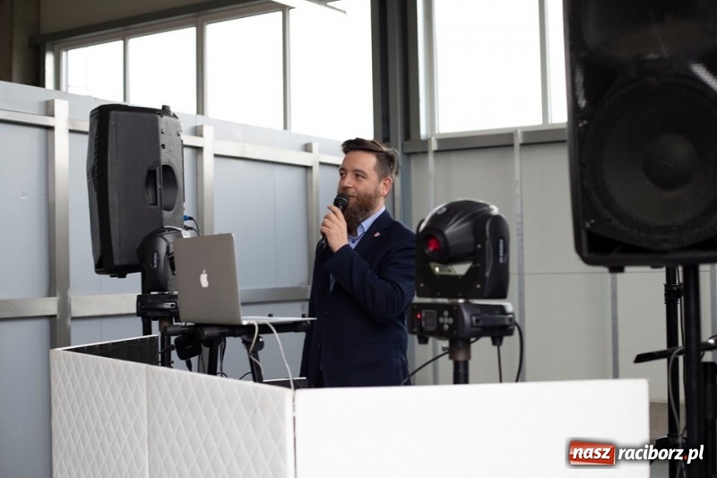 Zdjęcie w galerii na portalu naszraciborz.pl: W strefie przy Bartka Lasoty otwarto pierwszy zakład  wiadomości z regionu